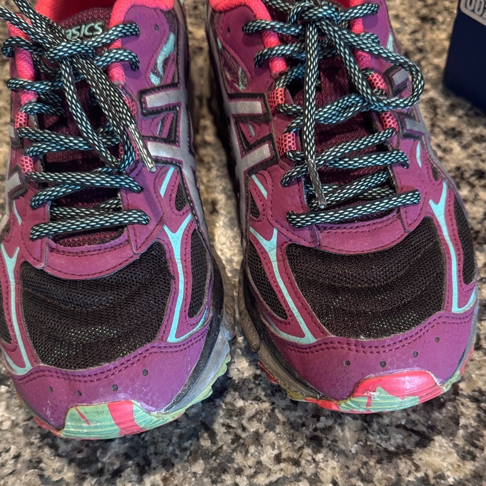 ASICS Women's Multicolor Athletic Shoes with box size 9.5 - Picture 5 of 9